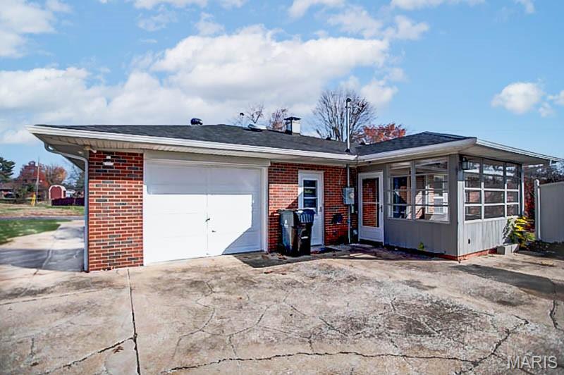 212 Springdale Drive Belleville, IL 62223 - Photo 37 of 38 Gallery Image 37