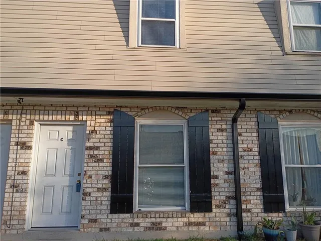 $1,350 | 2500 Richland Avenue, Unit C, Metairie, LA 70001