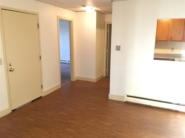 $1,687 | 610 Union Street, Unit 102, Manchester, NH 03104