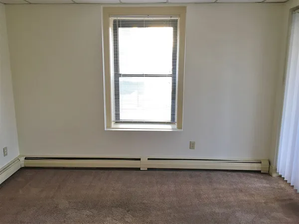 $1,687 | 610 Union Street, Unit 102, Manchester, NH 03104