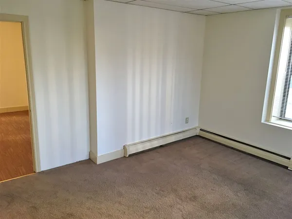 $1,687 | 610 Union Street, Unit 102, Manchester, NH 03104