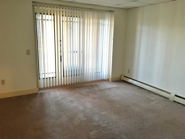 $1,687 | 610 Union Street, Unit 102, Manchester, NH 03104