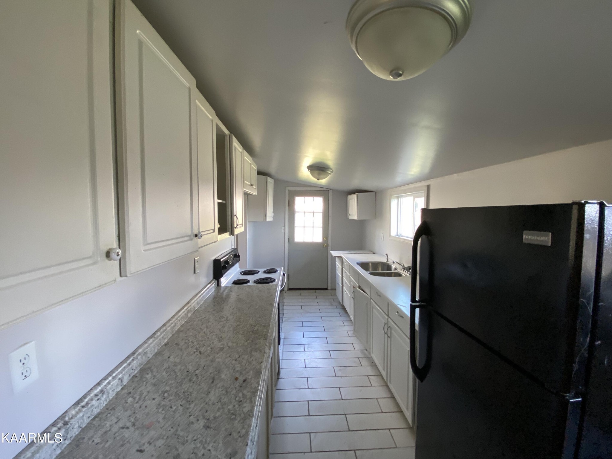 436 Fox Creek Road Crossville, TN 38571 - Photo 11 of 22
