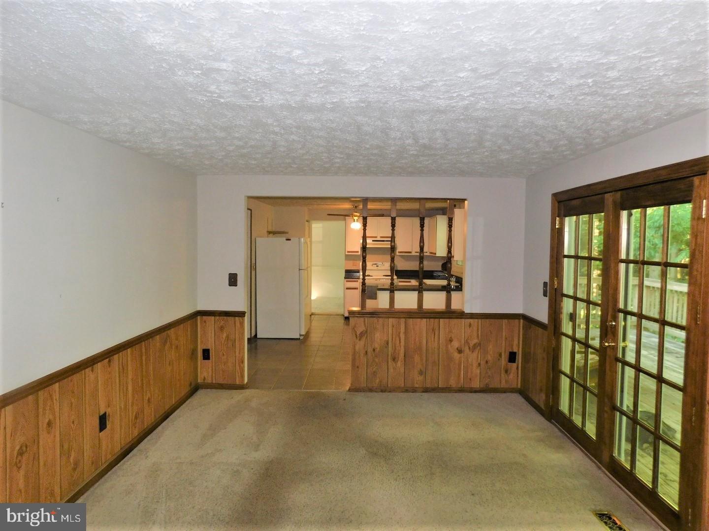 8488 Magic Tree Court Springfield, VA 22153 - Photo 10 of 29 Gallery Image 10