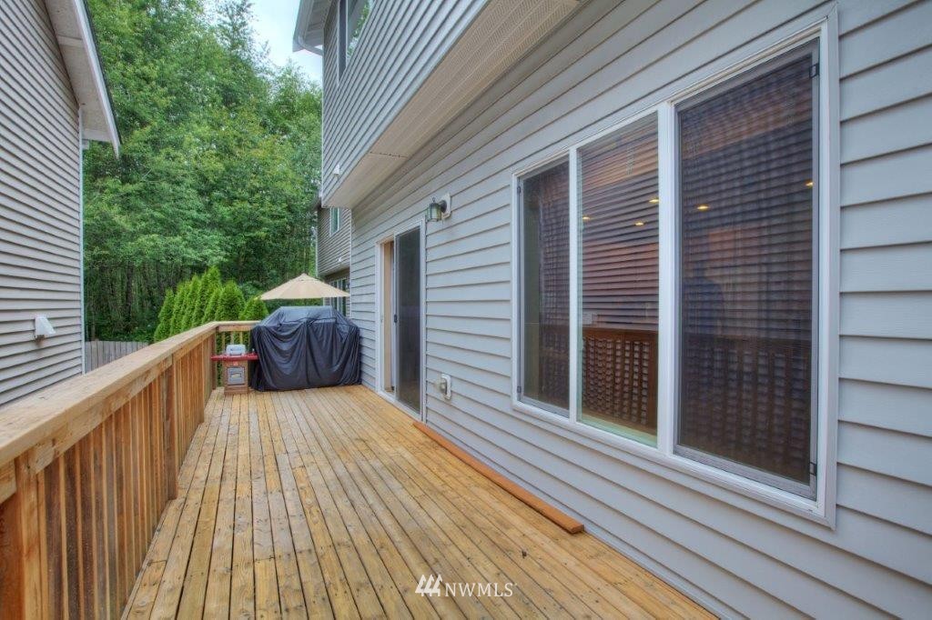 19304 24th Avenue Southeast Bothell, WA 98012 - Photo 18 of 21 Gallery Image 18