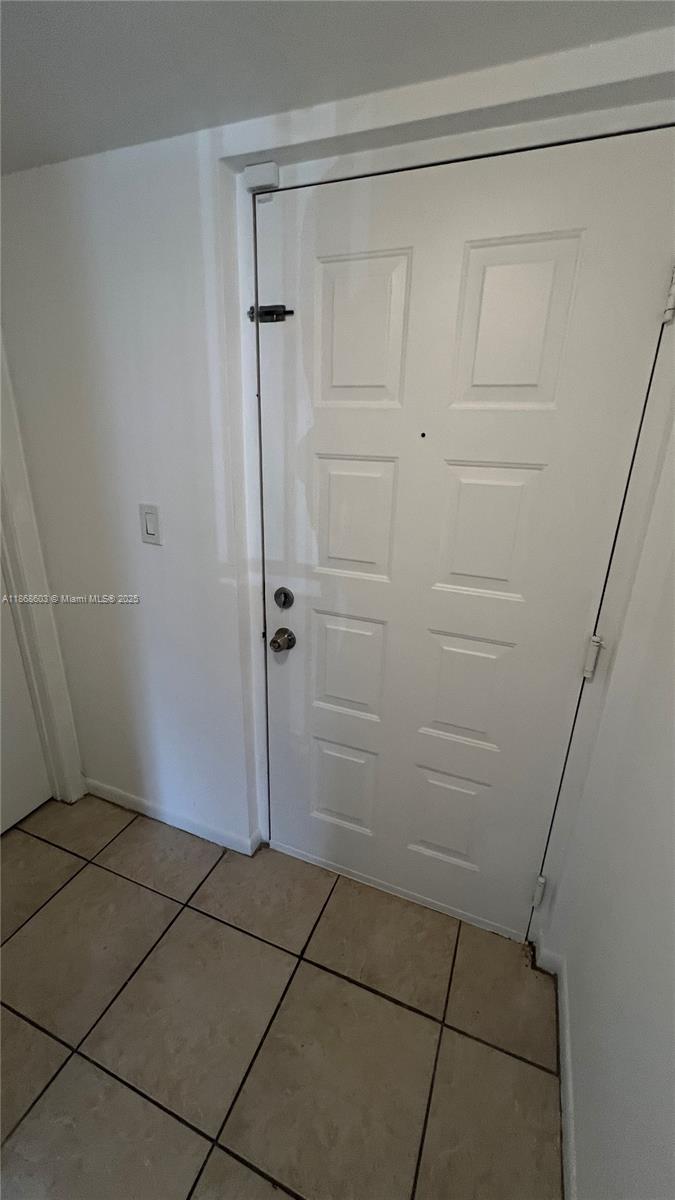 711 North Pine Island Road, Unit 211 Plantation, FL 33324 - Photo 2 of 16 a view of an empty room