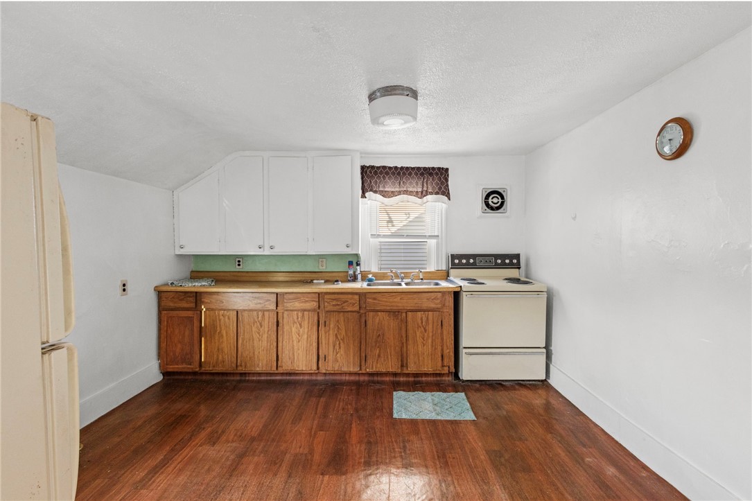 20 Spring Street West Warwick, RI 02893 - Photo 19 of 39 Gallery Image 19