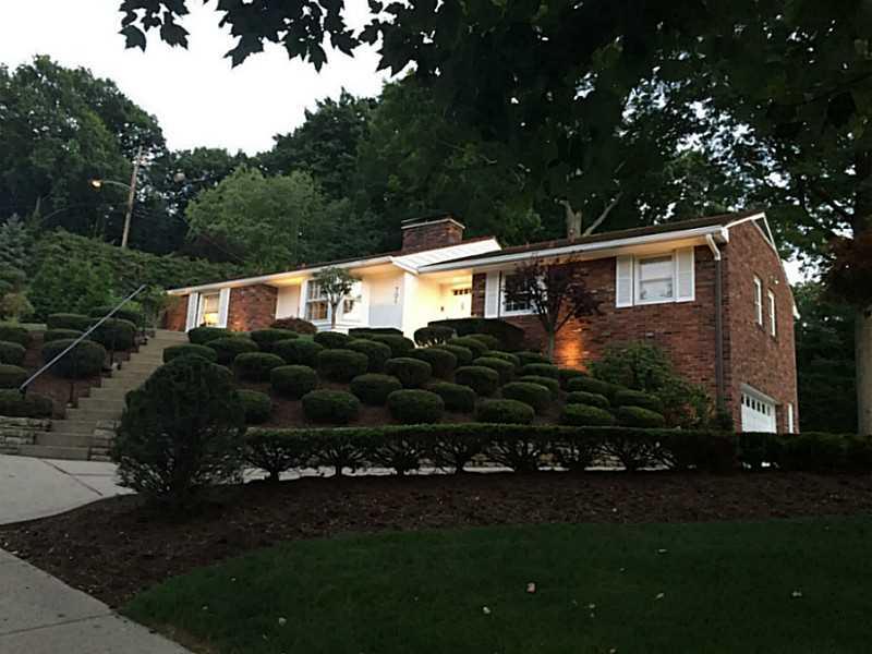 701 Pinetree Road Mt. Lebanon, PA 15243 - Photo 2 of 25 Exterior Front.