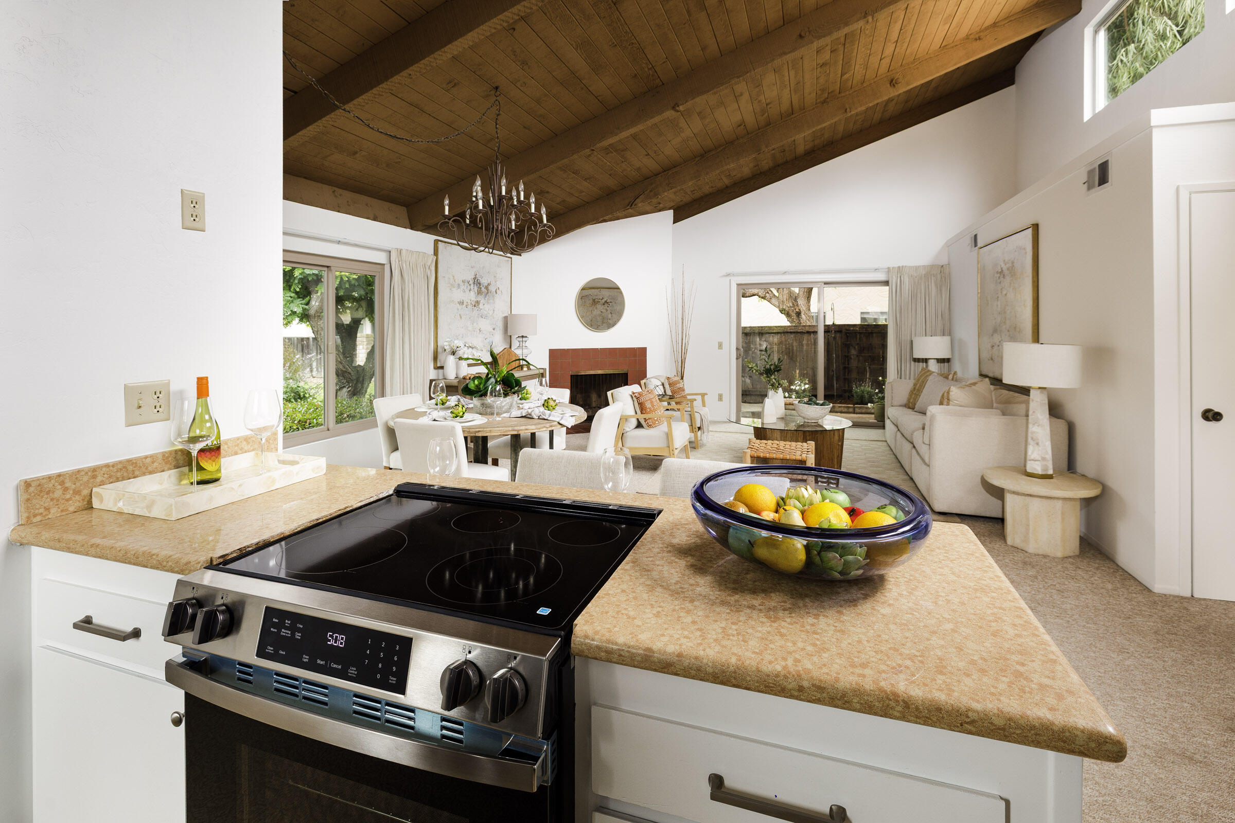 57 North San Marcos Road, Unit A Santa Barbara, CA 93111 - Photo 7 of 18 Kitchen