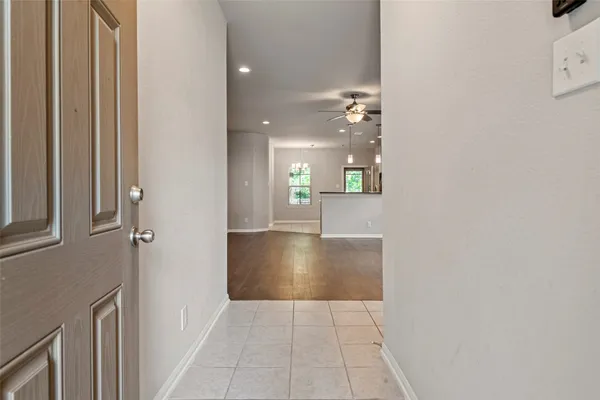 $2,000 | 18682 Legend Oaks Drive, Magnolia, TX 77355