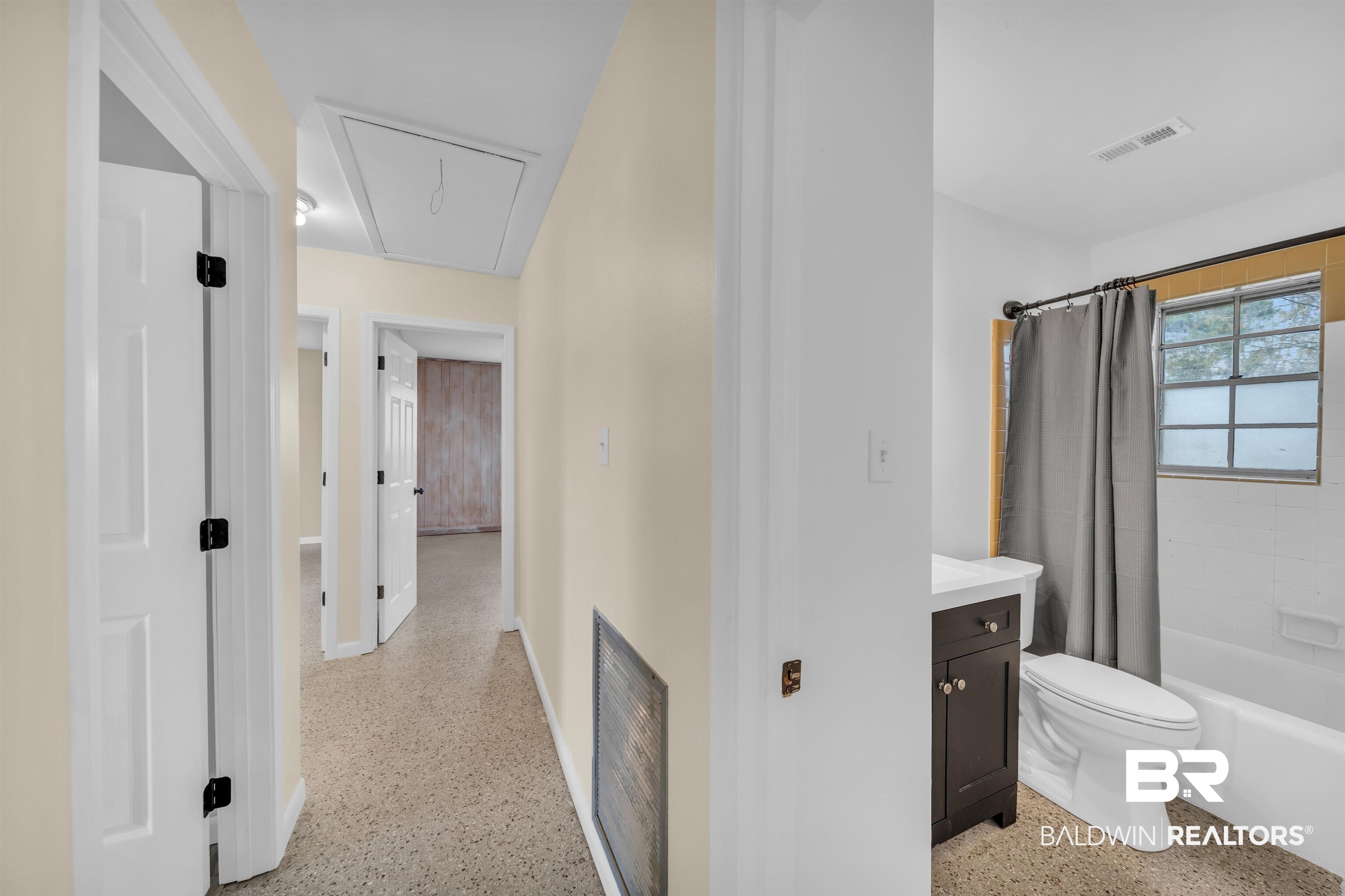 407 East Lawson Avenue Foley, AL 36535 - Photo 28 of 29 Gallery Image 28