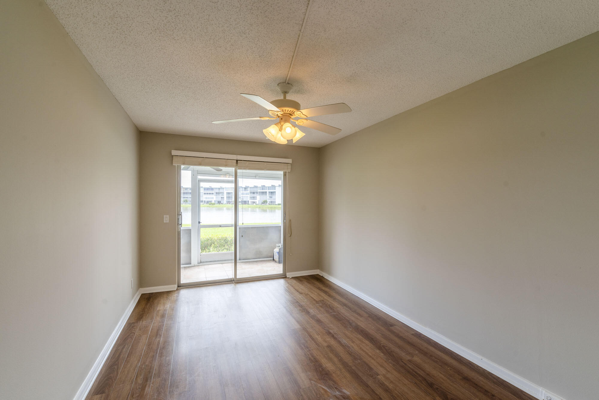 1078 Guildford East, Unit E Boca Raton, FL 33434 - Photo 13 of 14 _IMG4003