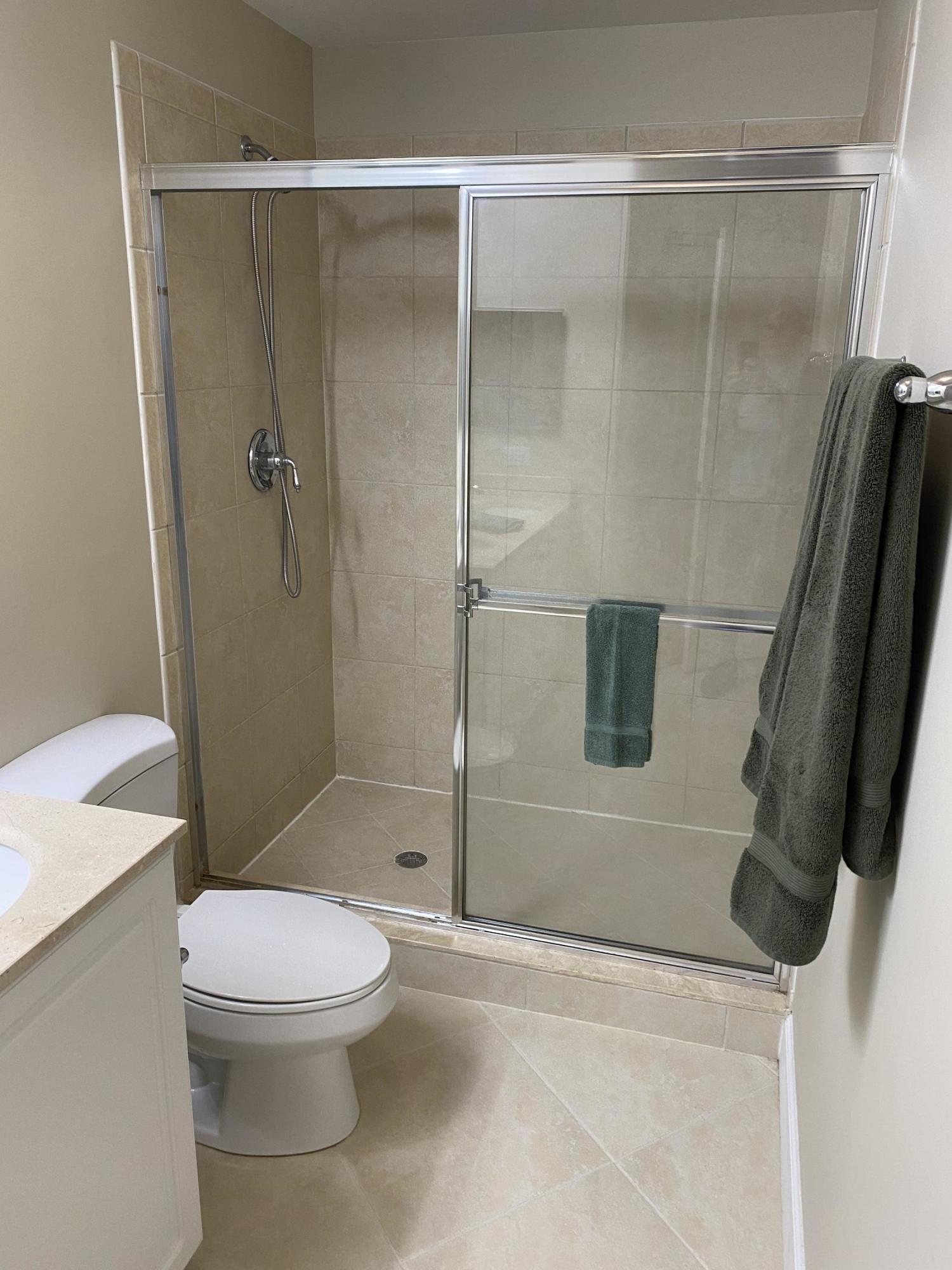 2211 Renaissance Way, Unit 211 Boynton Beach, FL 33426 - Photo 11 of 17 IMG_1612