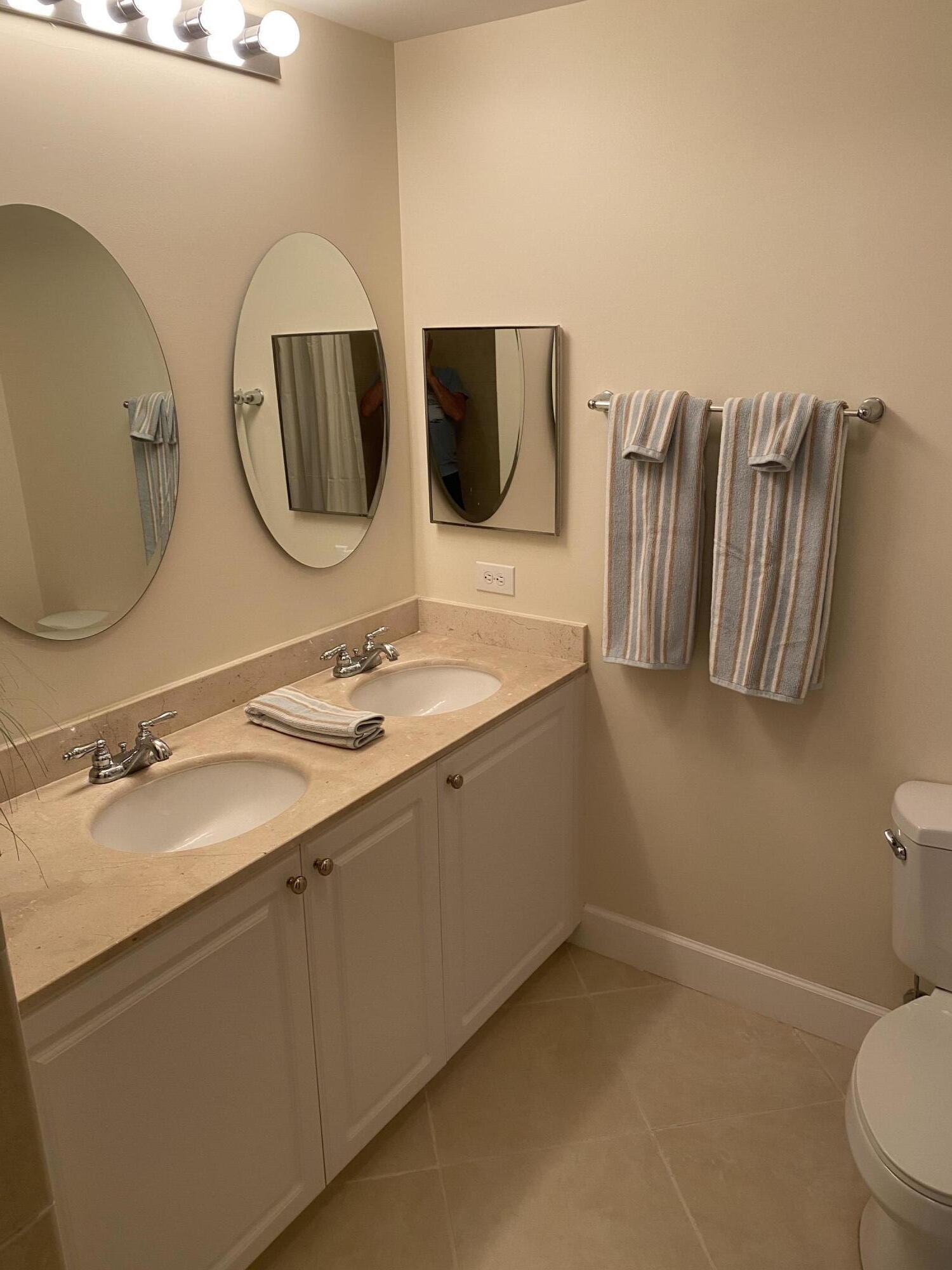 2211 Renaissance Way, Unit 211 Boynton Beach, FL 33426 - Photo 15 of 17 IMG_1601