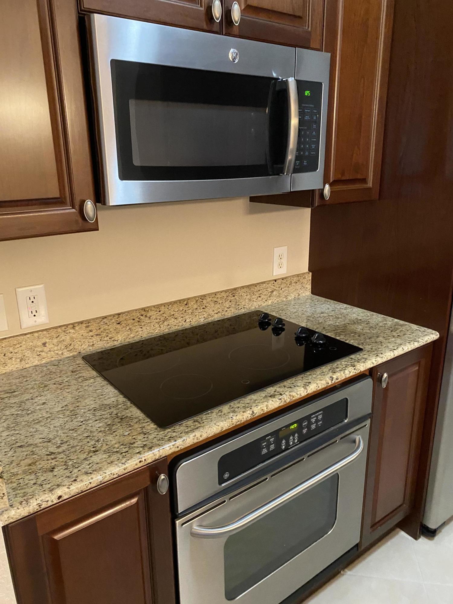 2211 Renaissance Way, Unit 211 Boynton Beach, FL 33426 - Photo 7 of 17 IMG_1609