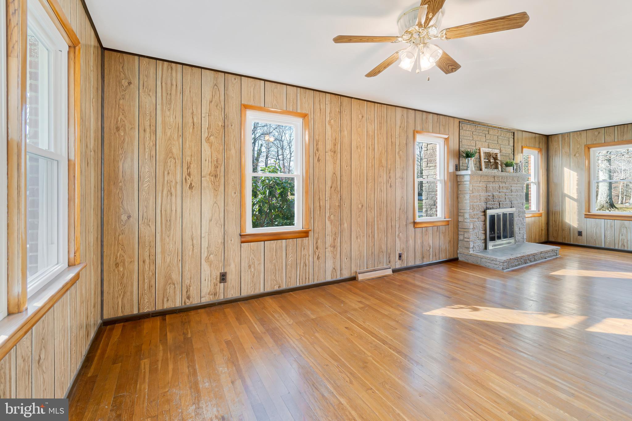 60 Razor Strap Road North East, MD 21901 - Photo 6 of 27 LIVING/DINING COMBO