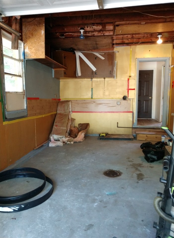 3844 Old King Road Bridgeport, MI 48601 - Photo 21 of 26