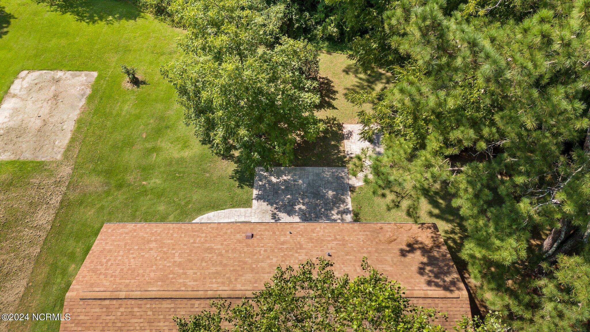 1045 Scott Town Road New Bern, NC 28560 - Photo 14 of 37 Gallery Image 14