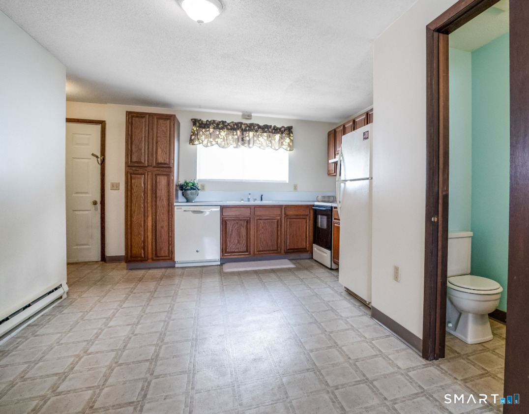 461 Spring Street, Unit 3B Naugatuck, CT 06770 - Photo 2 of 5