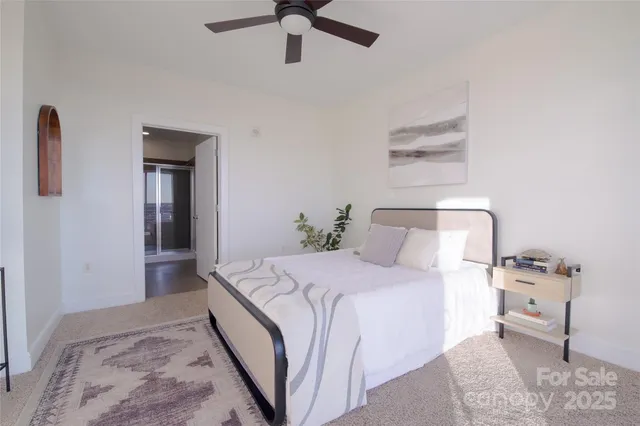 $359,990 | 333 West Trade Street, Unit 905, Charlotte, NC 28202