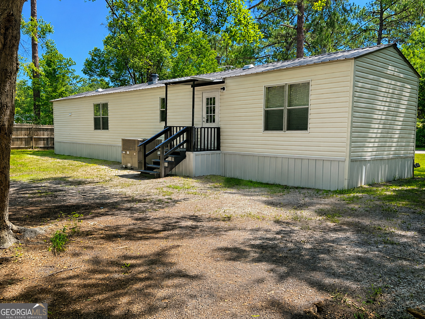 1804 Rhoda Street Waycross, GA 31503 - Photo 2 of 16