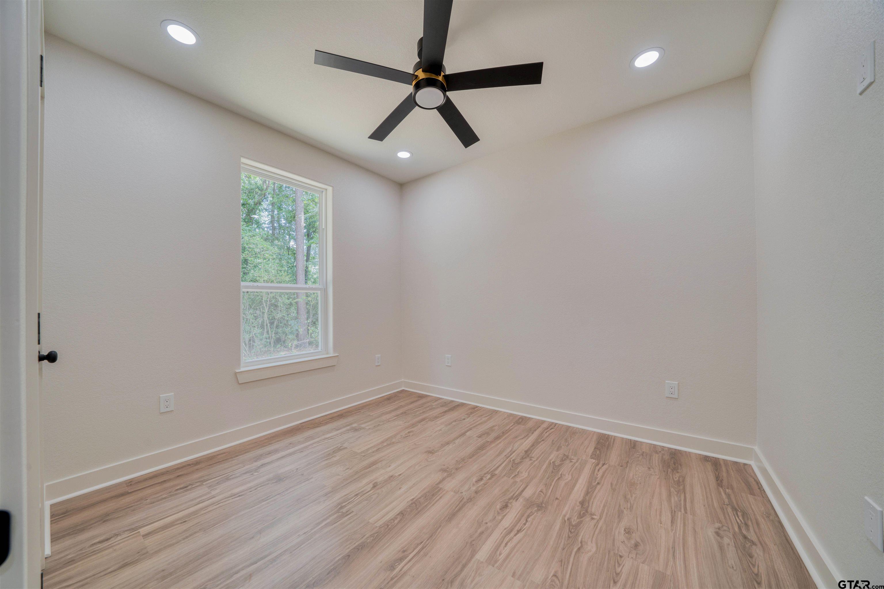 1219 Cherokee Street Longview, TX 75604 - Photo 26 of 44