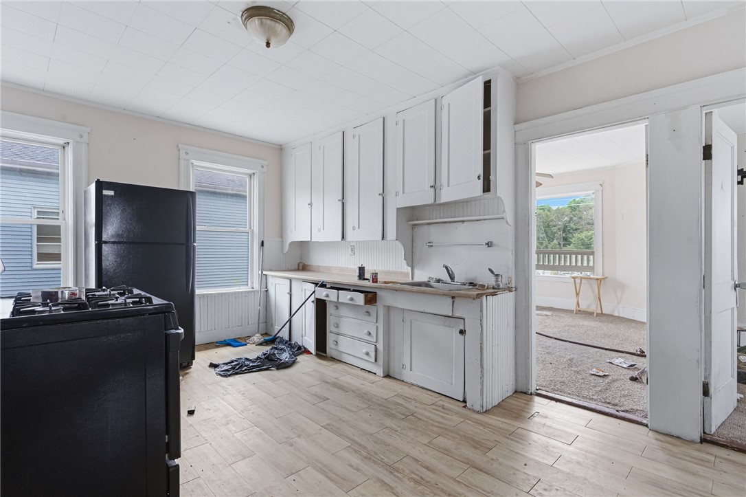 651 Front Street Woonsocket, RI 02895 - Photo 35 of 50