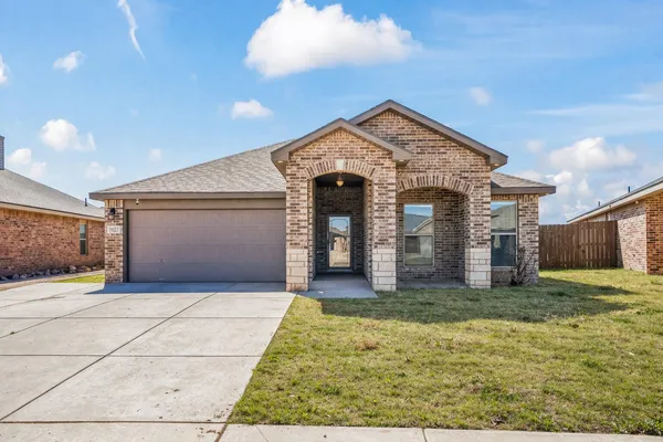 $259,900 | 7027 37th Street, Lubbock, TX 79407