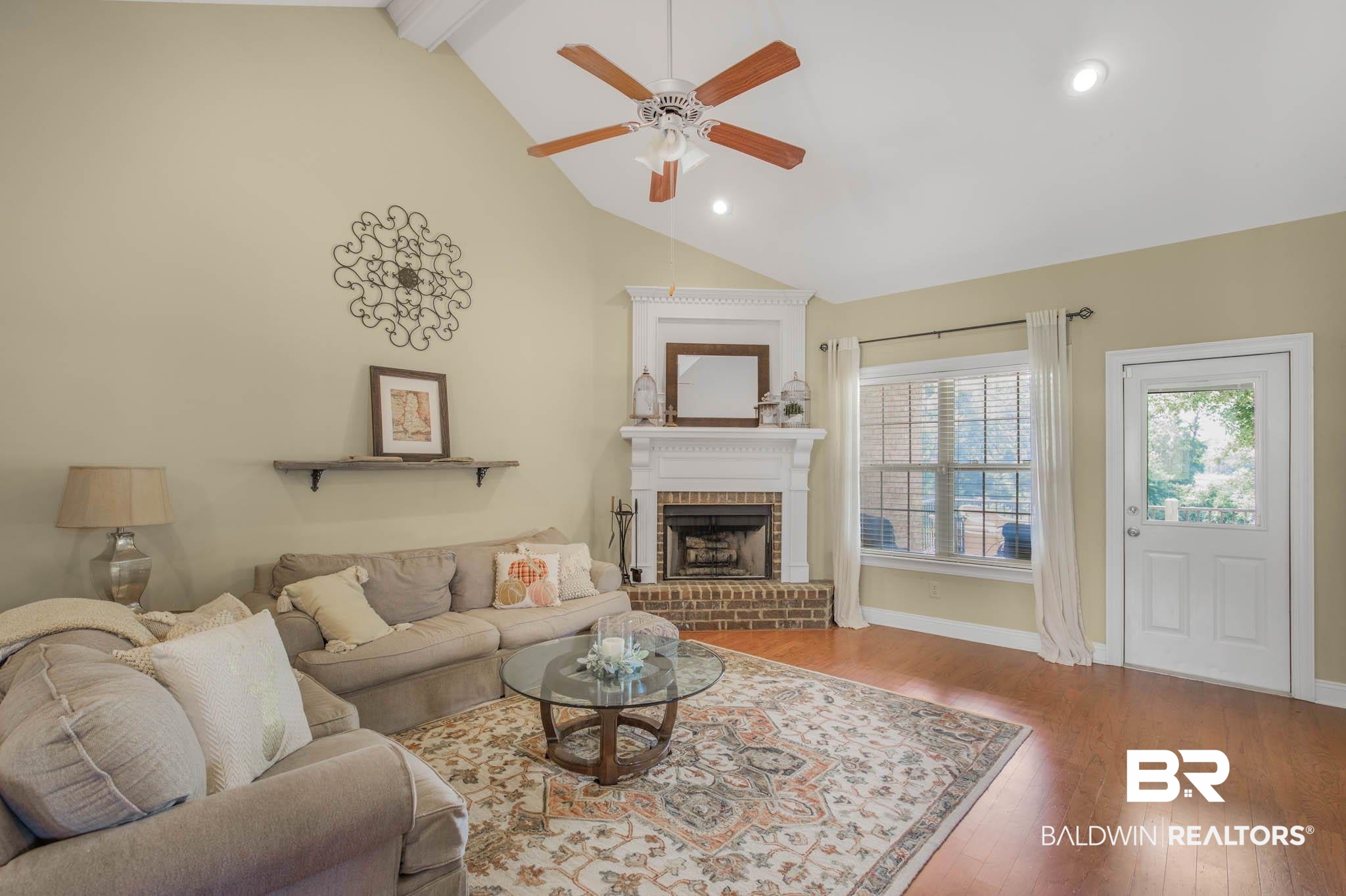 16320 Holbrook Court Fairhope, AL 36532 - Photo 6 of 43