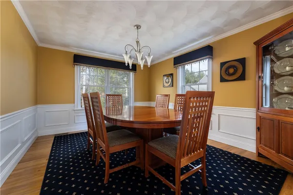 $899,900 | 47 Wooded Grove Circle, South Kingstown, RI 02892