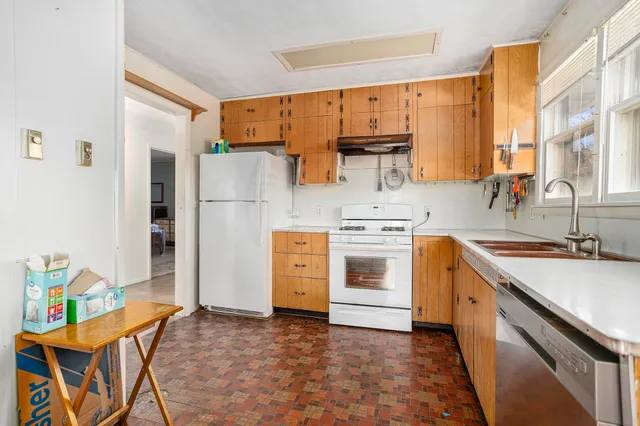 $190,000 | 15313 Doster Road, Plainwell, MI 49080