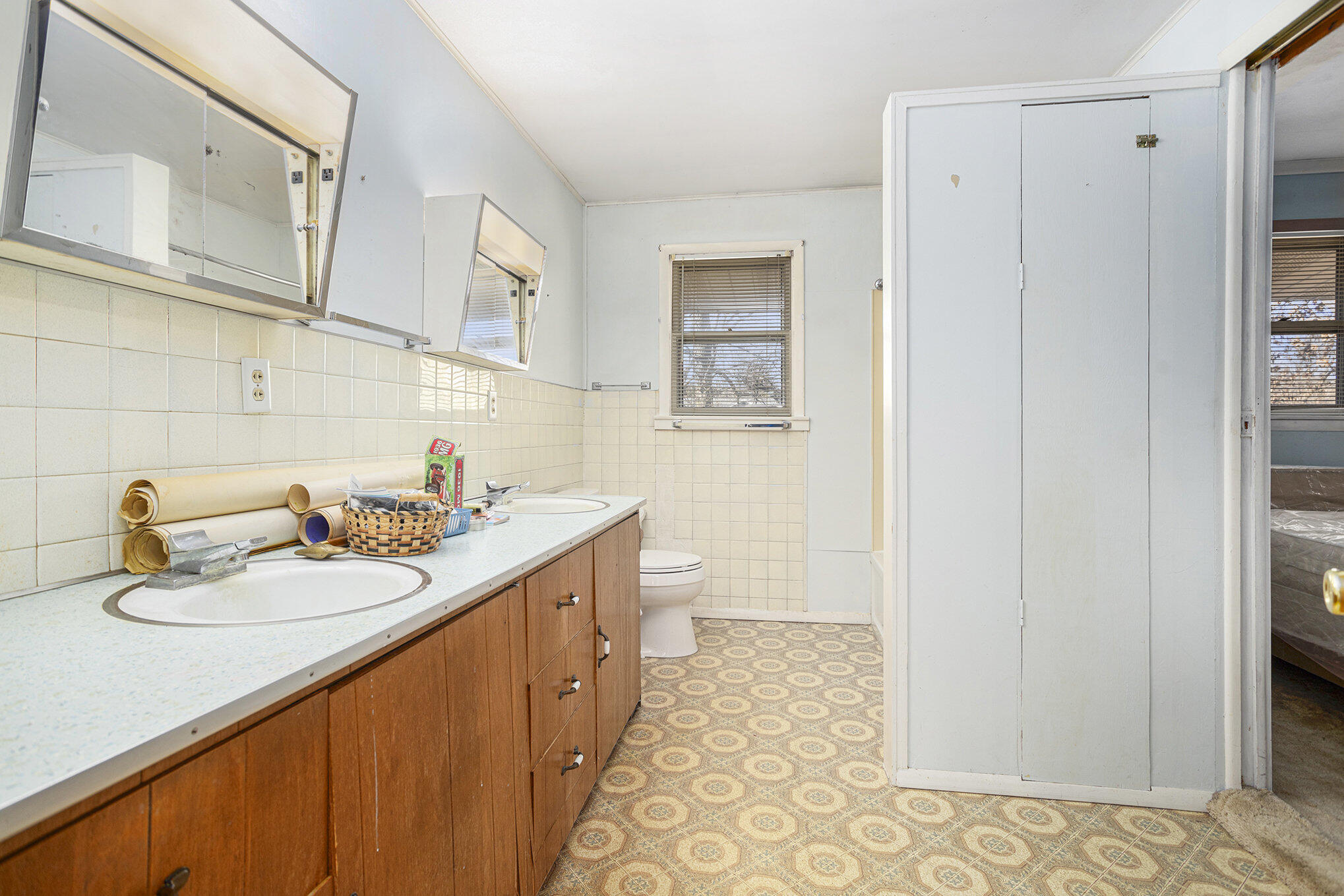 15313 Doster Road Plainwell, MI 49080 - Photo 10 of 18 010_file_507