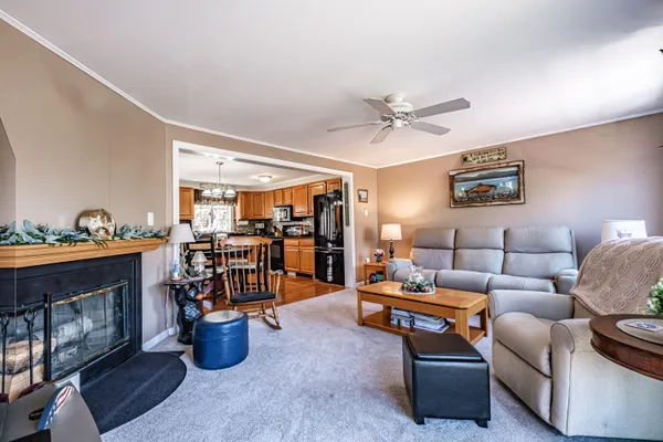 $669,900 | 56 Hydrangea Circle, Unit 10, Naples, ME 04055
