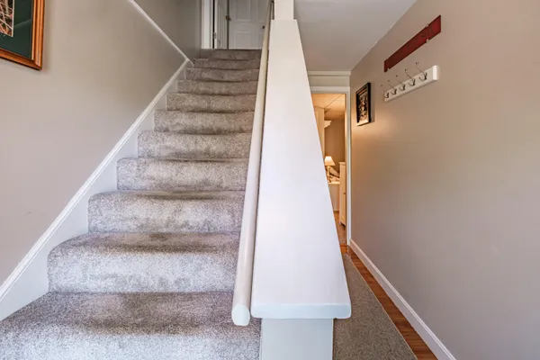 $669,900 | 56 Hydrangea Circle, Unit 10, Naples, ME 04055