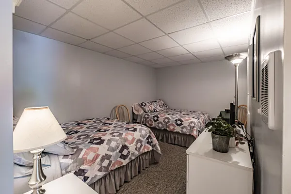 $669,900 | 56 Hydrangea Circle, Unit 10, Naples, ME 04055