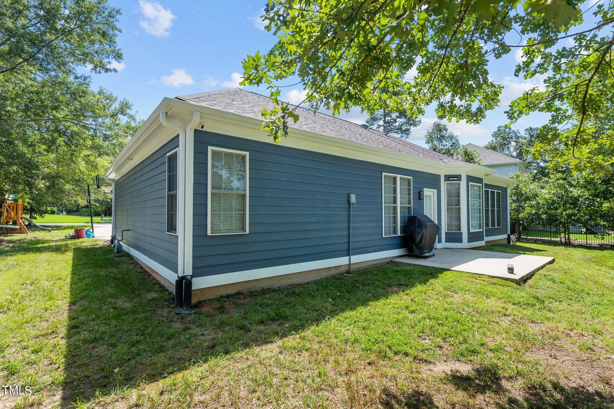705 Mt Ranier Drive Mebane, NC 27302 - Photo 24 of 29 6-web-or-mls-_1066954