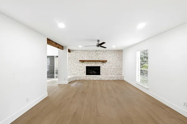 $3,300 | 6202 Laurel Valley Drive, Unit B, Austin, TX 78731