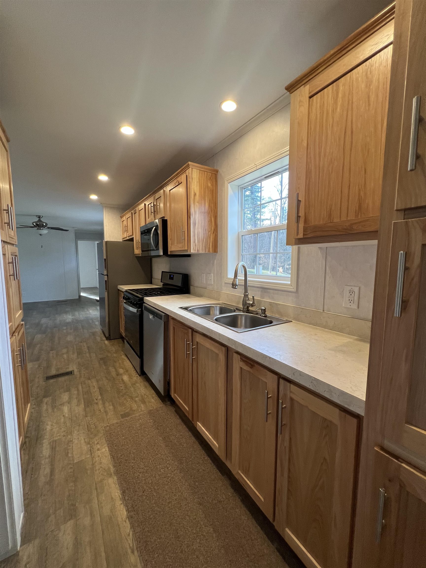39 Twin Bridge Road, Unit 4 Northfield, NH 03276 - Photo 13 of 21