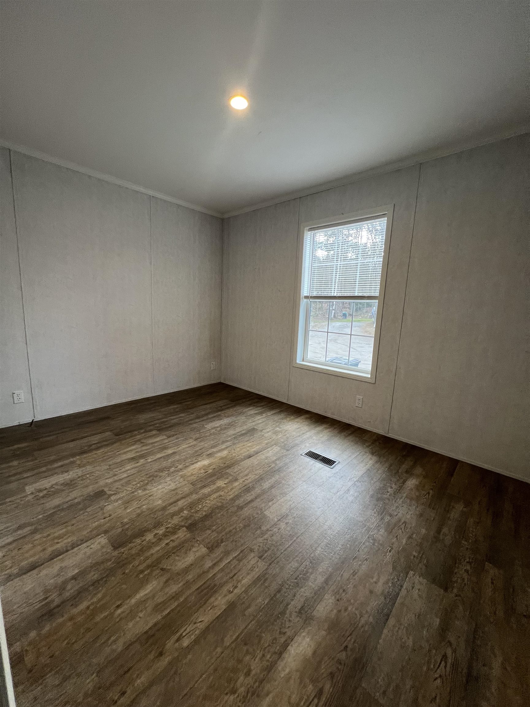 39 Twin Bridge Road, Unit 4 Northfield, NH 03276 - Photo 18 of 21