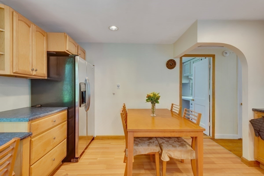 45 Riveredge Road Billerica, MA 01862 - Photo 6 of 34