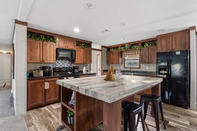 $405,000 | 3645 Glory Road, Quincy, FL 32352