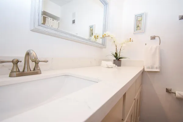 a close view of sink