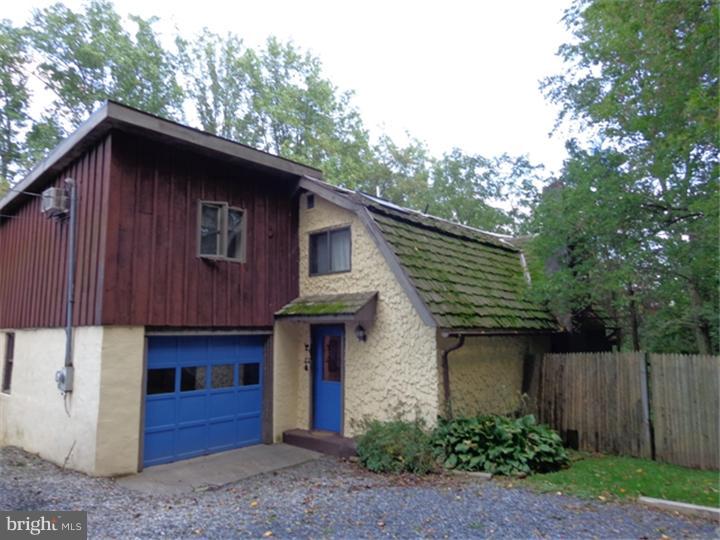 5885 Emmaus Road Emmaus, PA 18049 - Photo 1 of 24 Gallery Image 1