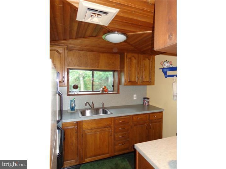 5885 Emmaus Road Emmaus, PA 18049 - Photo 11 of 24 Gallery Image 11