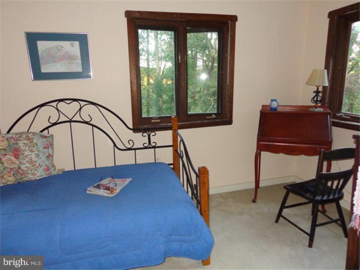 5885 Emmaus Road Emmaus, PA 18049 - Photo 21 of 24 Gallery Image 21