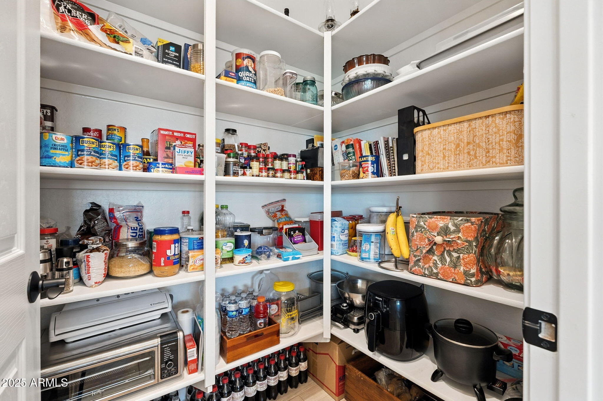 5640 Bullhead Road Eloy, AZ 85131 - Photo 24 of 78 Walk-in Pantry