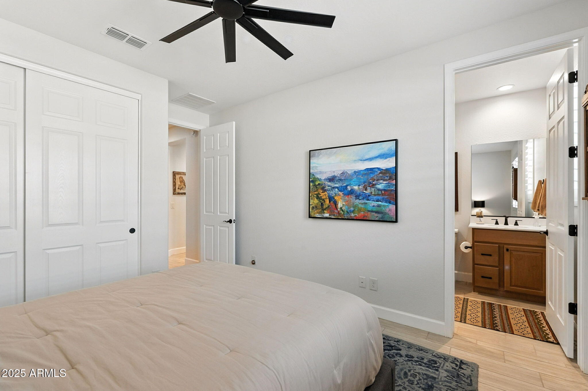 5640 Bullhead Road Eloy, AZ 85131 - Photo 29 of 78 Guest Ensuite