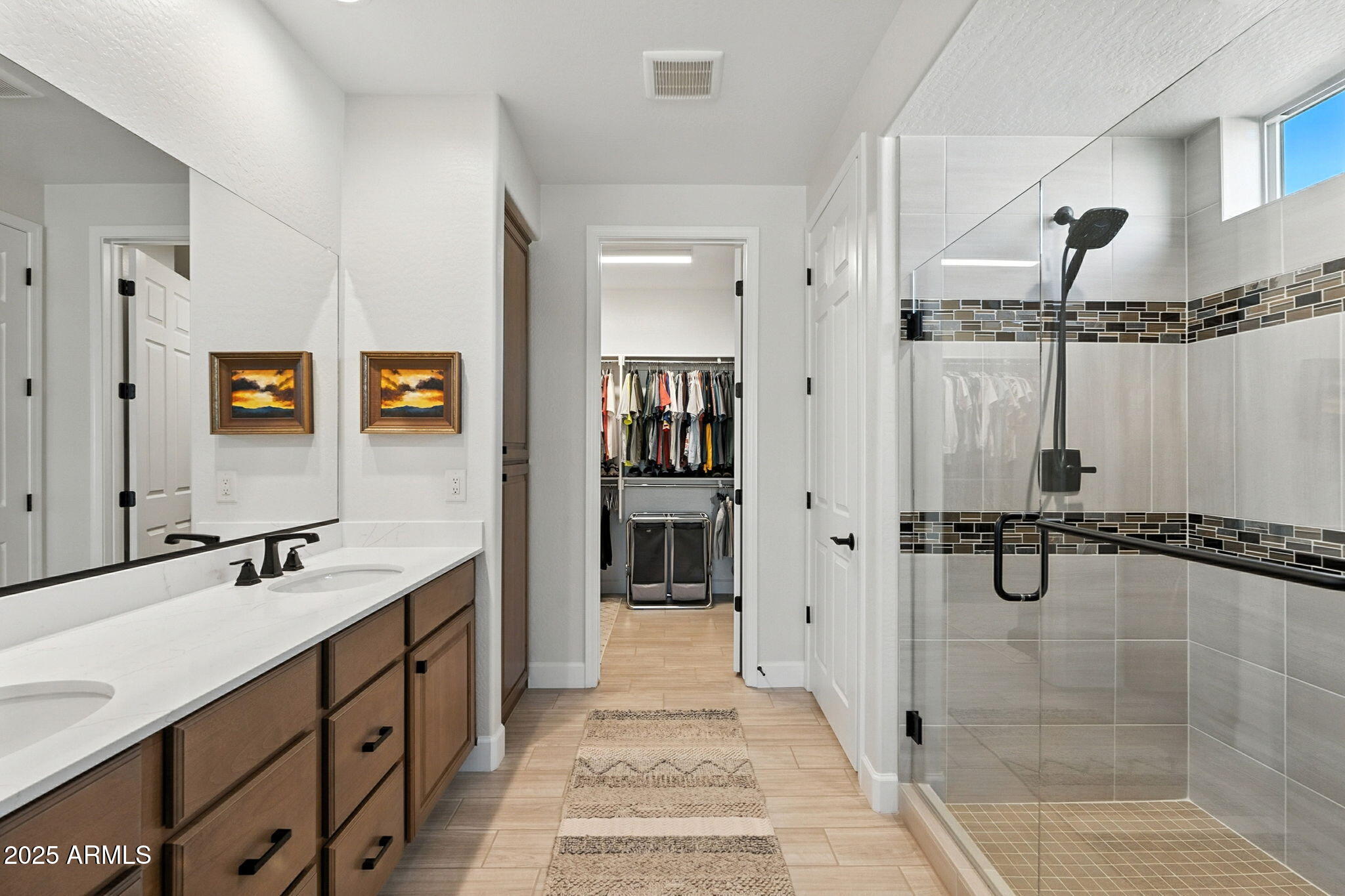 5640 Bullhead Road Eloy, AZ 85131 - Photo 38 of 78 Primary ensuite