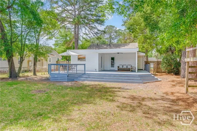 $2,500 | 2220 East 38th Street, Savannah, GA 31404