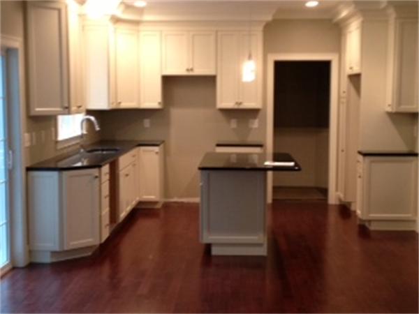 11 Harlow Road Shrewsbury, MA 01545 - Photo 4 of 9 Gallery Image 4